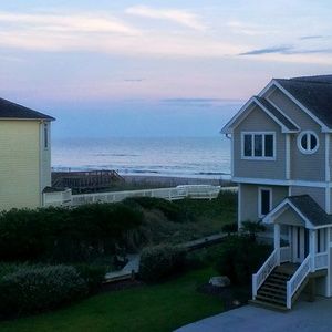 Meet your Posher, Tony